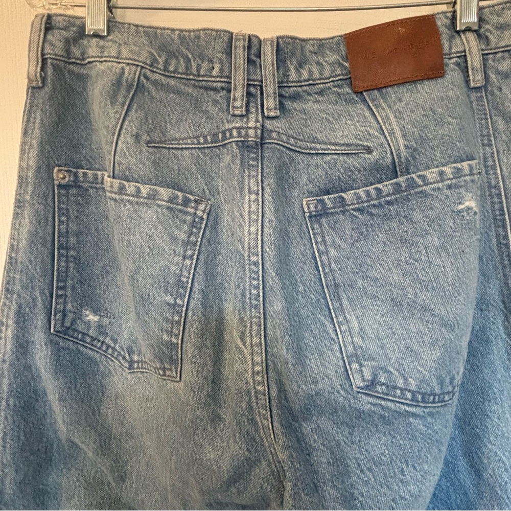 We The Free High-Rise Light Blue Denim Jeans - Picture 2 of 10